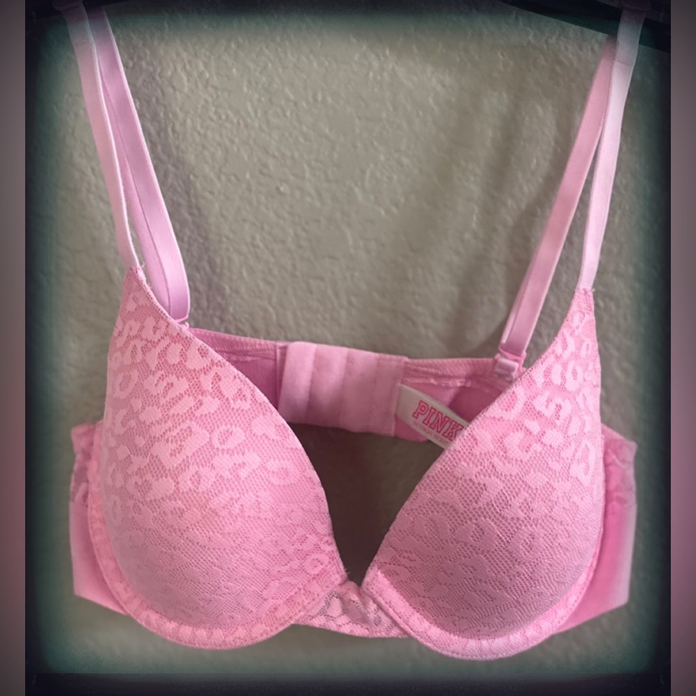 Victoria’s Secret PINK Lace Push Up 💗